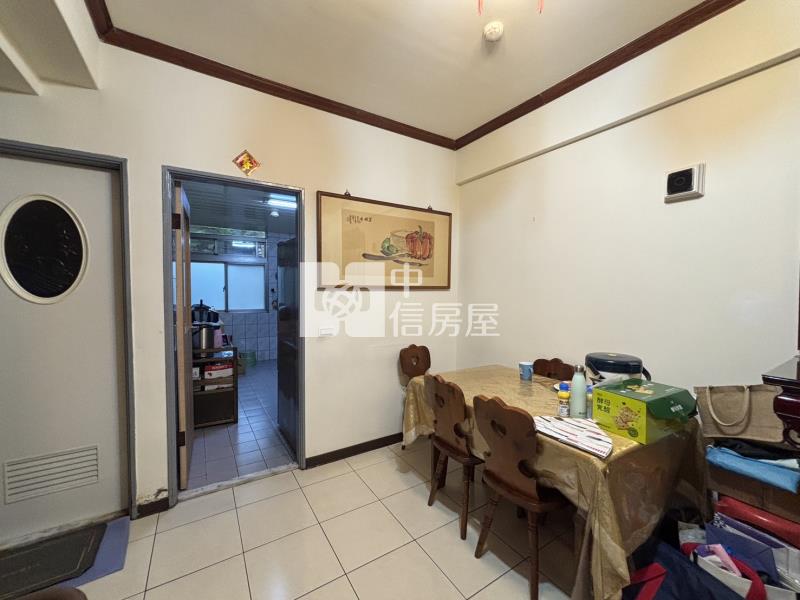 龍潭百年大鎮透天別墅雙車位房屋室內格局與周邊環境