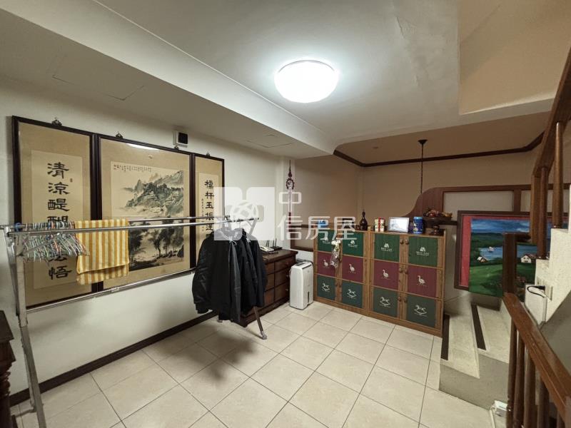 龍潭百年大鎮透天別墅雙車位房屋室內格局與周邊環境