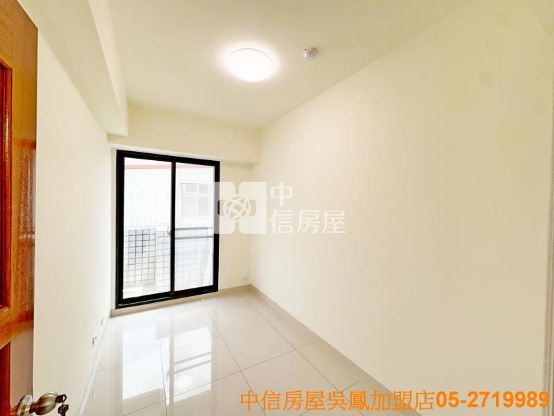 嘉大新民校區漂亮景觀3房附車位房屋室內格局與周邊環境