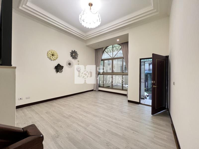 楊梅瑞塘國小瑞平國中旁整新車庫別墅房屋室內格局與周邊環境