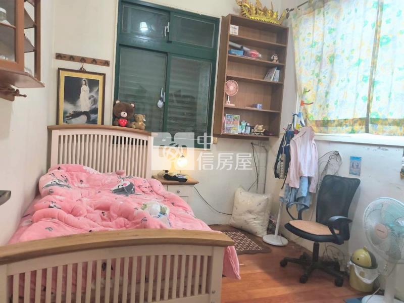 平鎮車站邊間大地坪透天房屋室內格局與周邊環境