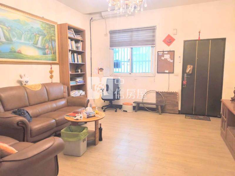 平鎮車站邊間大地坪透天房屋室內格局與周邊環境