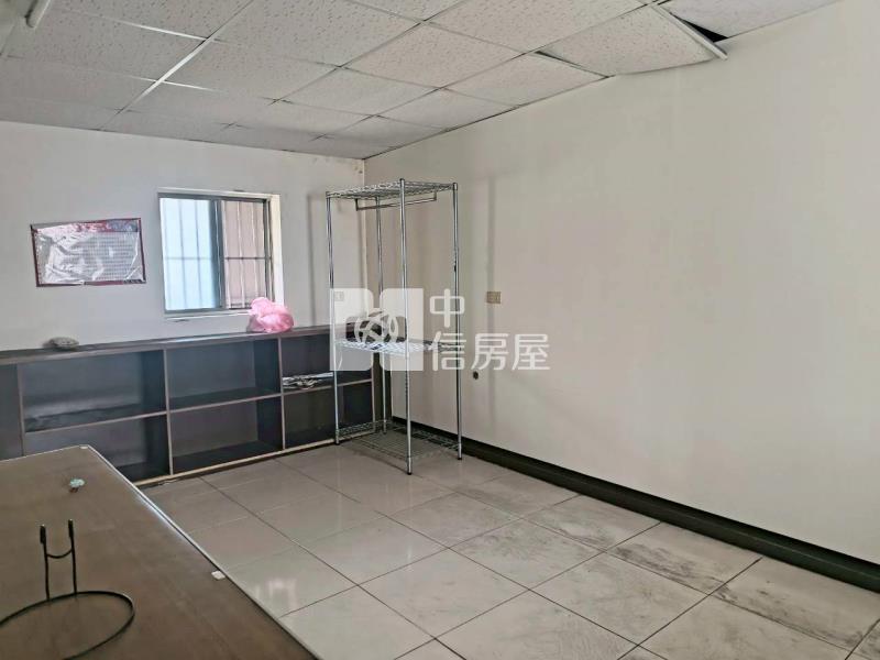 平鎮車站邊間大地坪透天房屋室內格局與周邊環境