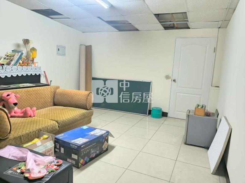 平鎮車站邊間大地坪透天房屋室內格局與周邊環境