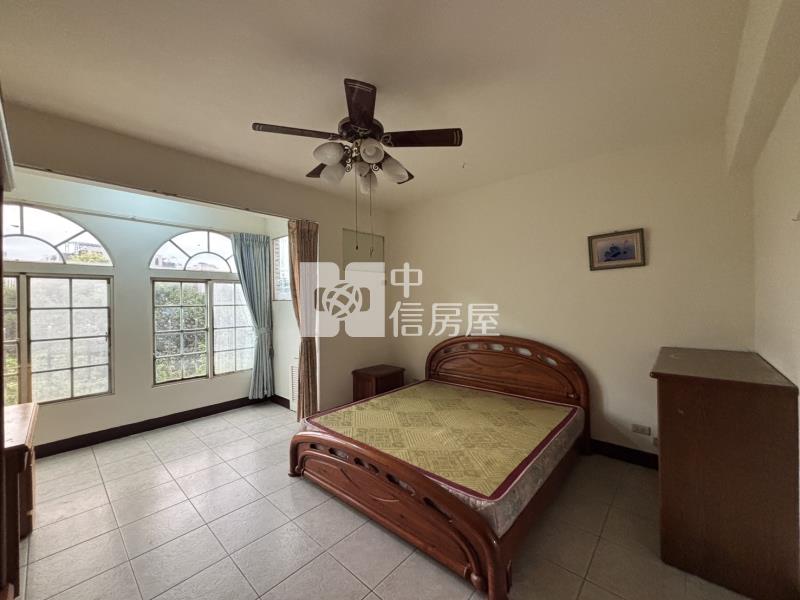 平鎮中豐路非常大地透天房屋室內格局與周邊環境