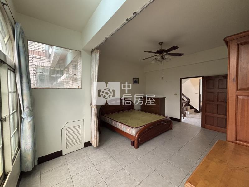 平鎮中豐路非常大地透天房屋室內格局與周邊環境