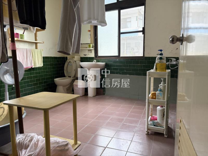 南勢獨棟大地坪透天房屋室內格局與周邊環境