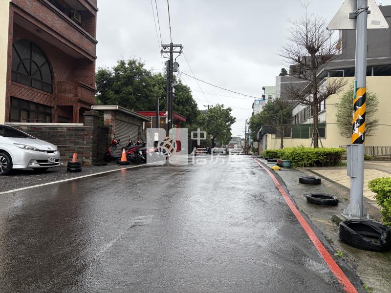 南勢獨棟大地坪透天房屋室內格局與周邊環境