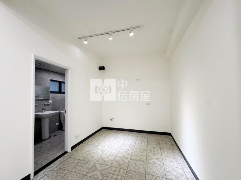 龍潭804醫院.武漢國中.全新整理美透天房屋室內格局與周邊環境