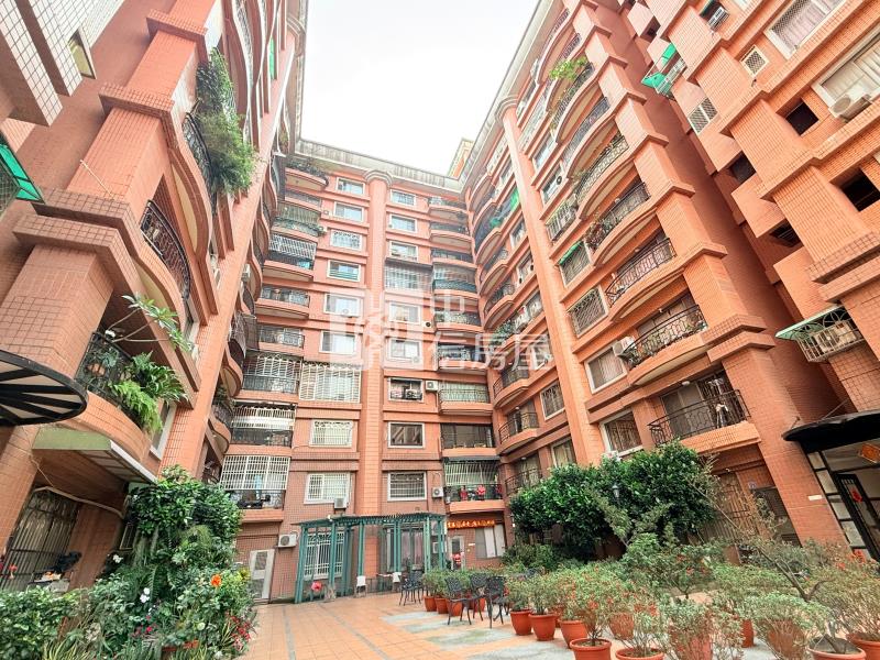 內埔歐洲皇宮房屋室內格局與周邊環境