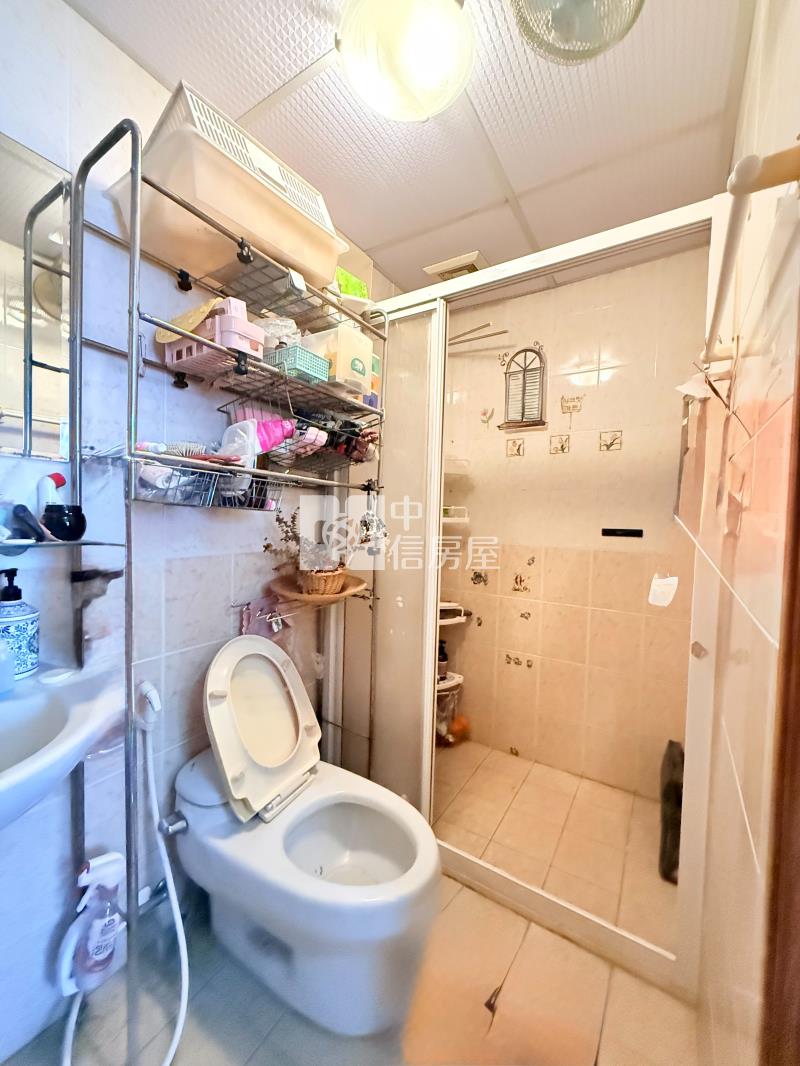 內埔歐洲皇宮房屋室內格局與周邊環境