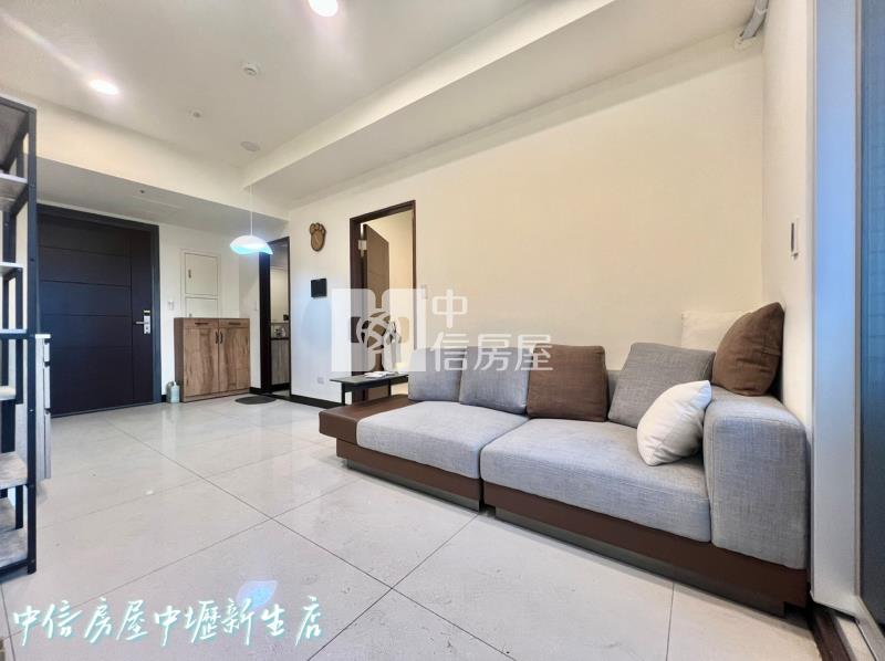 青埔A18.站前廣場精緻景觀大套房房屋室內格局與周邊環境