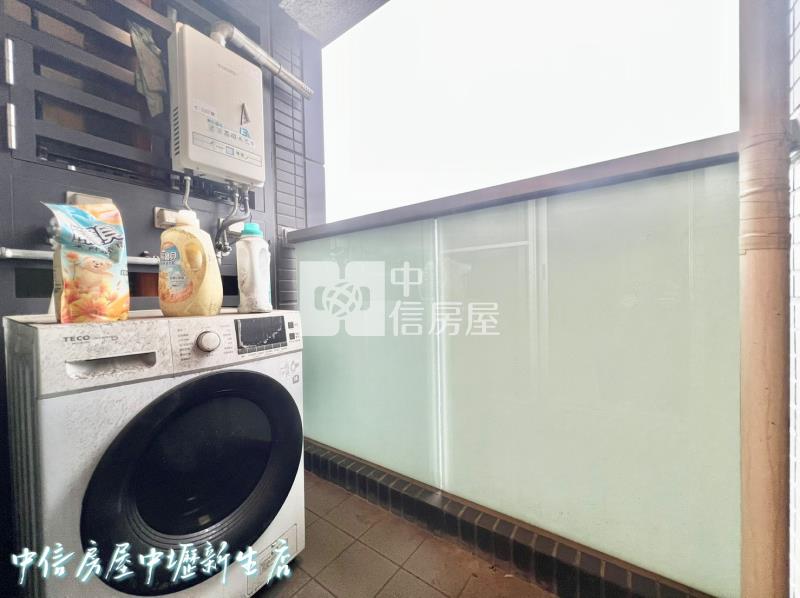 青埔A18.站前廣場精緻景觀大套房房屋室內格局與周邊環境