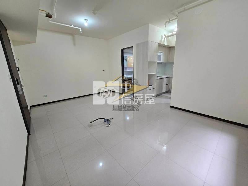 【星鑽】高鐵第一排|亞昕喜徠登|低總價1房車房屋室內格局與周邊環境