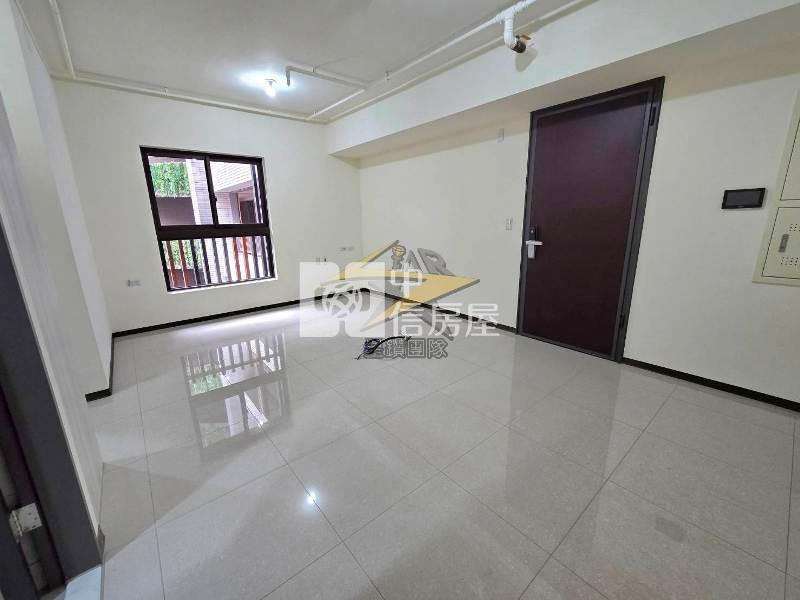 【星鑽】高鐵第一排|亞昕喜徠登|低總價1房車房屋室內格局與周邊環境