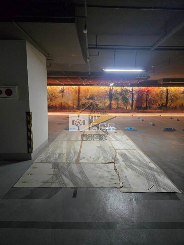 【星鑽】高鐵第一排|亞昕喜徠登|低總價1房車房屋室內格局與周邊環境