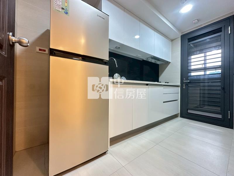 佳泰大方精緻兩房平車捷運宅房屋室內格局與周邊環境