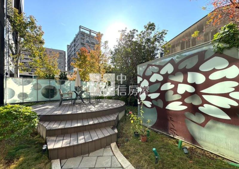 南屯捷運站佳泰大方視野兩房平車房屋室內格局與周邊環境