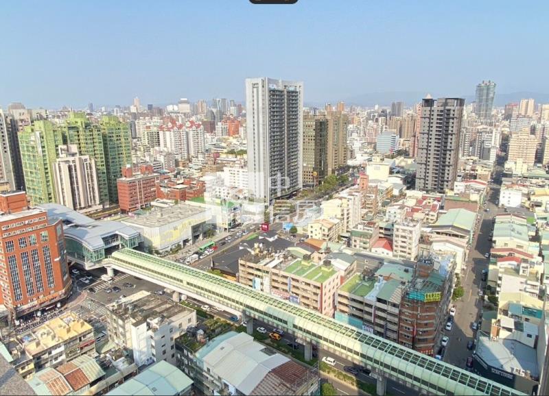 南屯捷運站佳泰大方視野兩房平車房屋室內格局與周邊環境