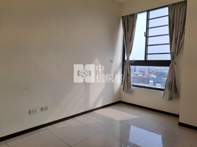 中壢高中(百川文隱A區)電梯美三房車房屋室內格局與周邊環境