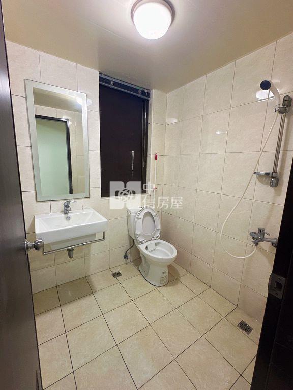 【收租、自住】傳世御苑 五房+雙車位別墅(中信卓越團隊)房屋室內格局與周邊環境