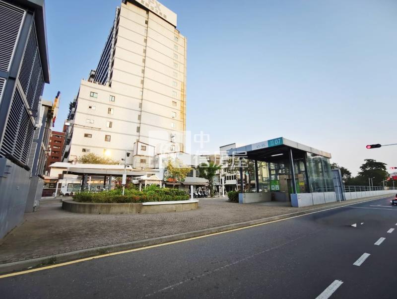 海安路旁6.39坪商業區建地房屋室內格局與周邊環境