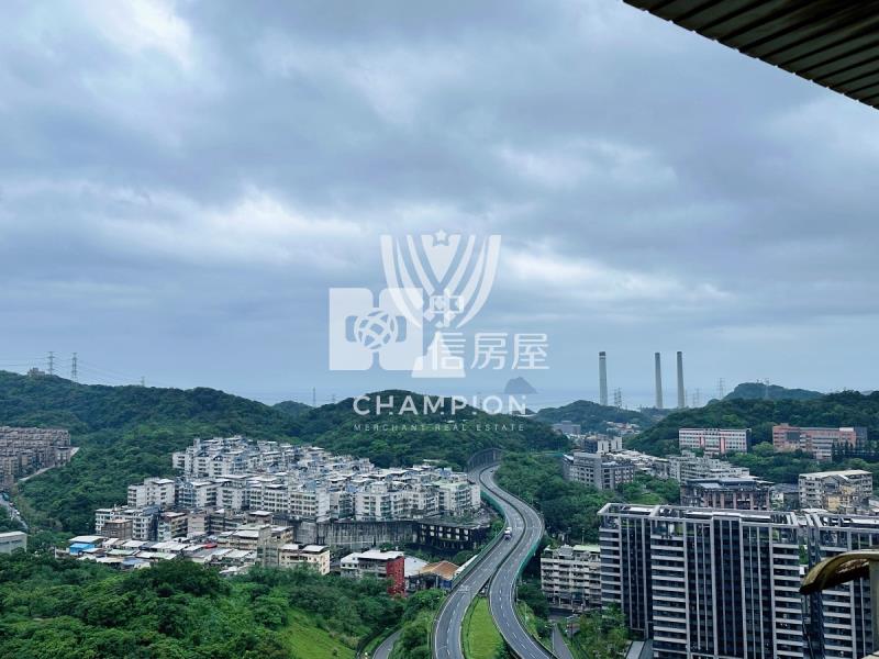 【冠軍】喜市挑高4米5景觀屋房屋室內格局與周邊環境