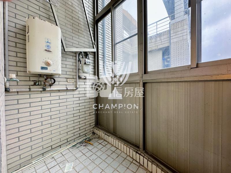 【冠軍】喜市挑高4米5景觀屋房屋室內格局與周邊環境