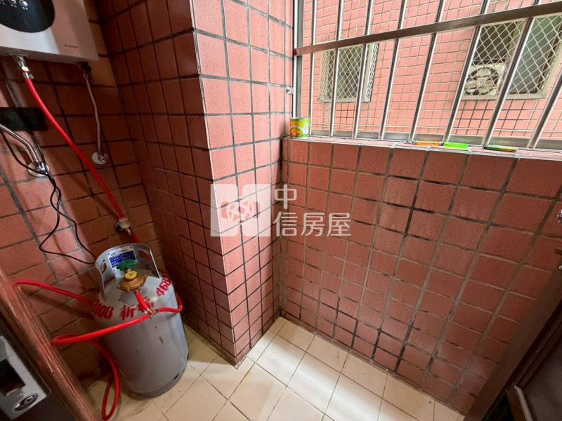 【安家】龍岡忠貞精美電梯3房房屋室內格局與周邊環境