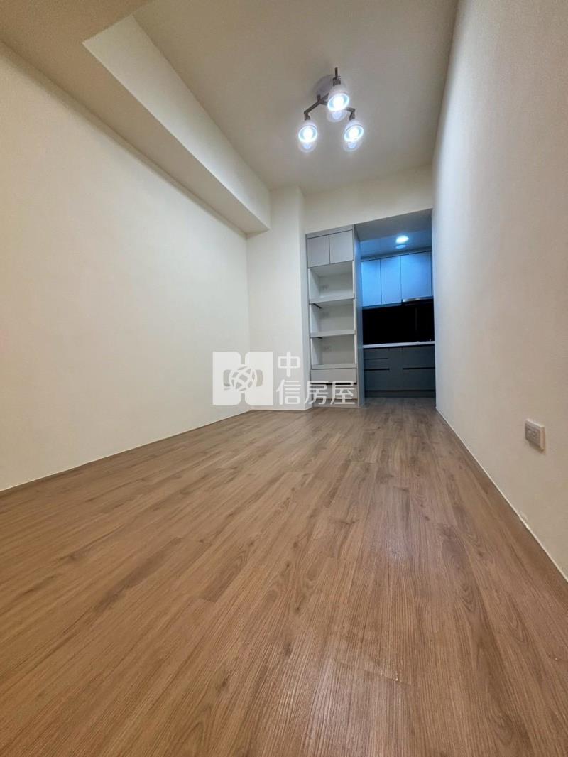 內壢環中邊間3+1房+車位房屋室內格局與周邊環境