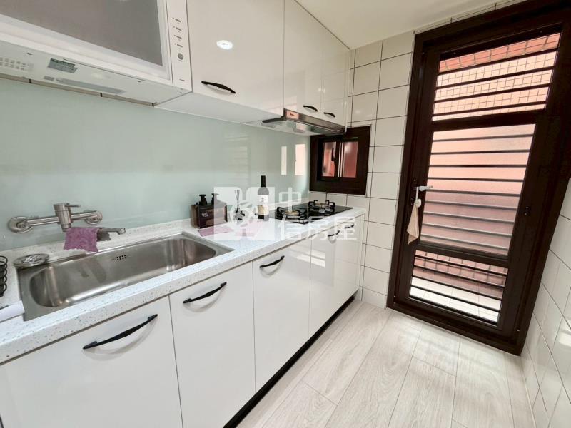 【安家】龍岡忠貞電梯精美3房房屋室內格局與周邊環境