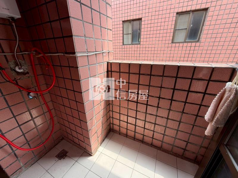 【安家】龍岡忠貞電梯精美3房房屋室內格局與周邊環境