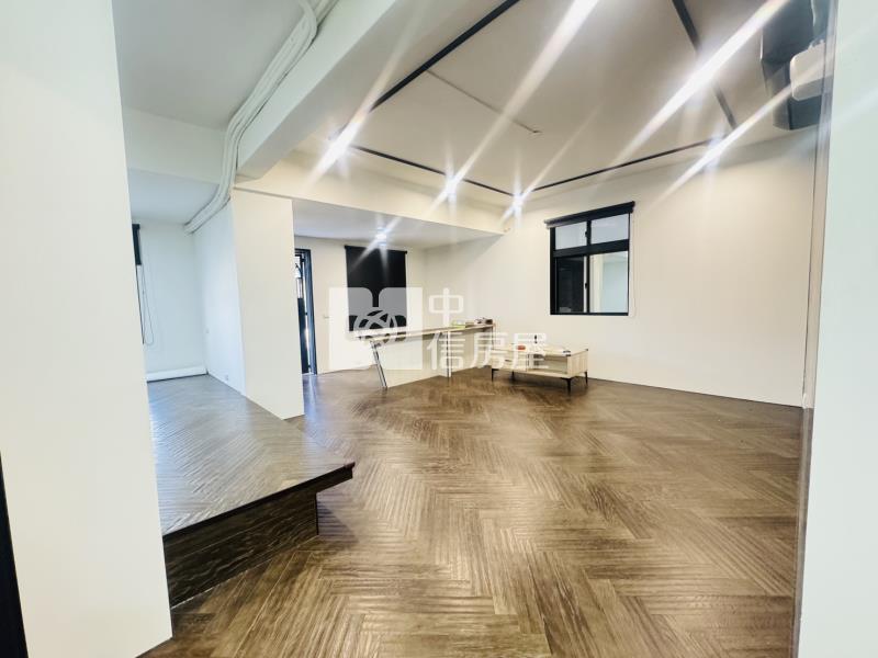 2K52優美街一樓美寓房屋室內格局與周邊環境