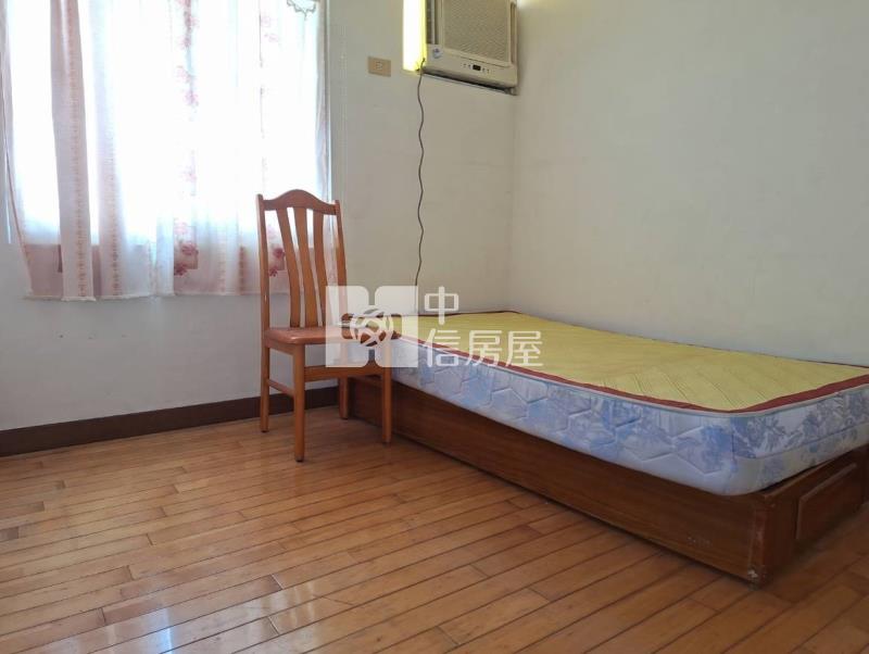 台南大學榮譽校區生活圈4房平車電寓房屋室內格局與周邊環境