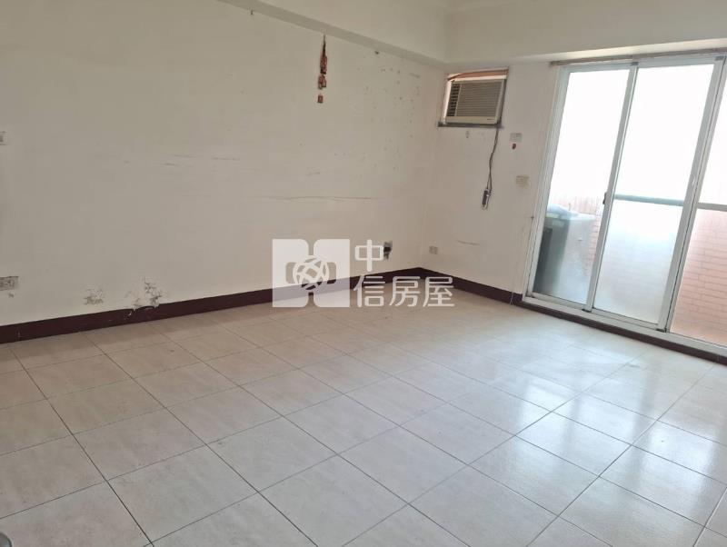 台南大學榮譽校區生活圈4房平車電寓房屋室內格局與周邊環境