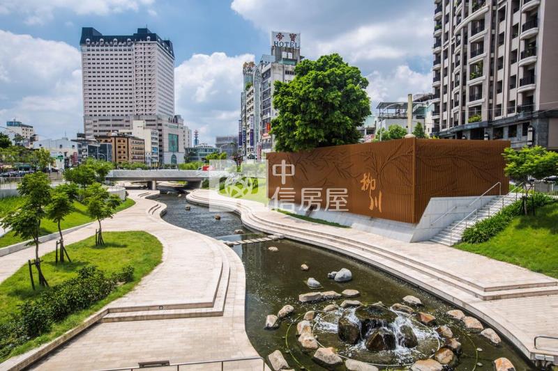 柳川水岸邊間大套房房屋室內格局與周邊環境