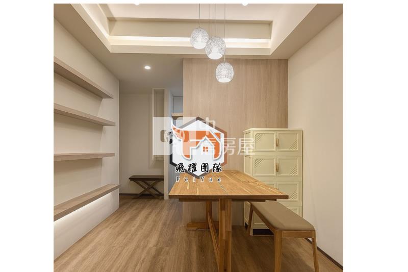 近八擴重劃區兩房車房屋室內格局與周邊環境