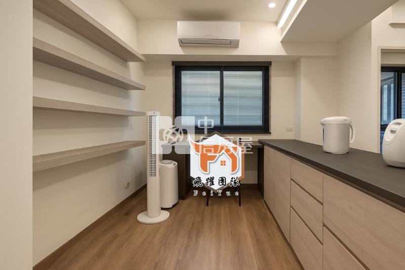 近八擴重劃區兩房車房屋室內格局與周邊環境