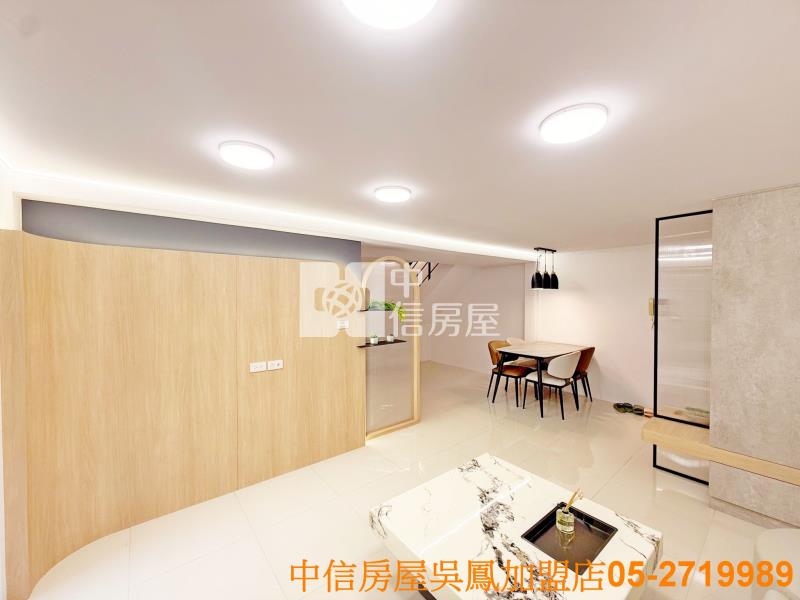 僑平國小挑高樓中樓採光4房房屋室內格局與周邊環境