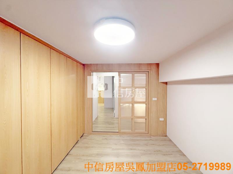 僑平國小挑高樓中樓採光4房房屋室內格局與周邊環境