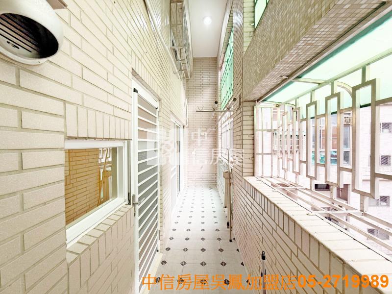 僑平國小挑高樓中樓採光4房房屋室內格局與周邊環境