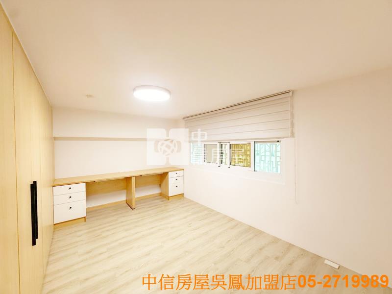 僑平國小挑高樓中樓採光4房房屋室內格局與周邊環境