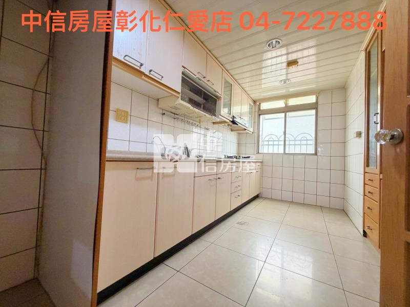 彰基龍貴族華廈房屋室內格局與周邊環境