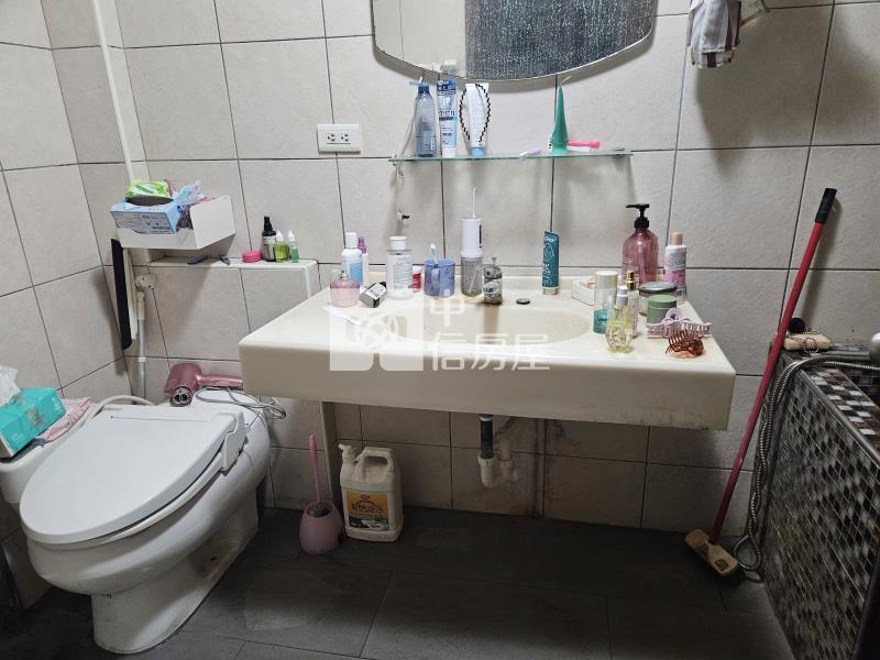 南勢國小10米路店住房屋室內格局與周邊環境