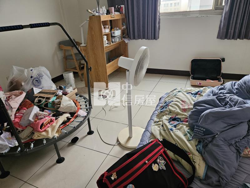 南勢國小10米路店住房屋室內格局與周邊環境