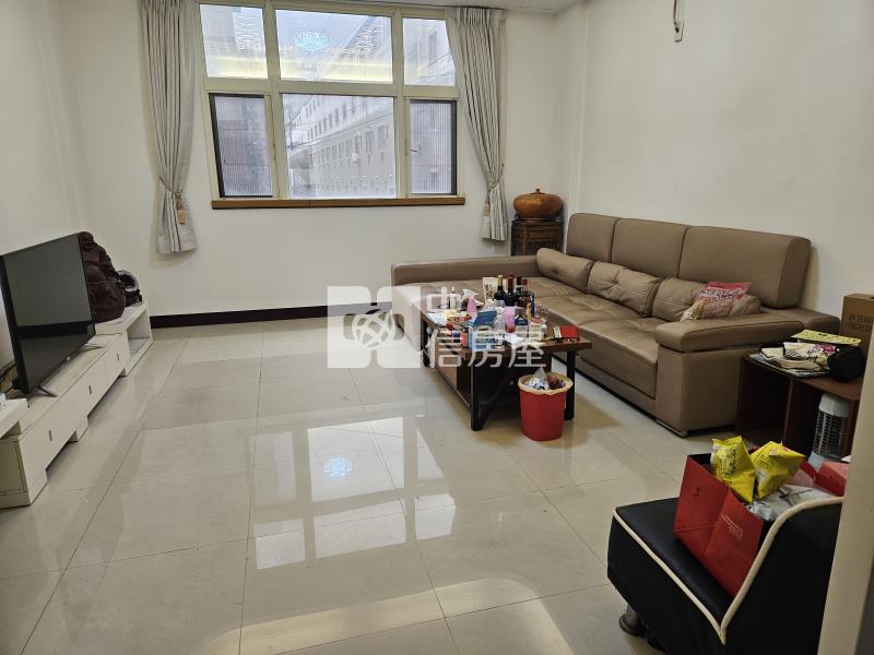 南勢國小10米路店住房屋室內格局與周邊環境