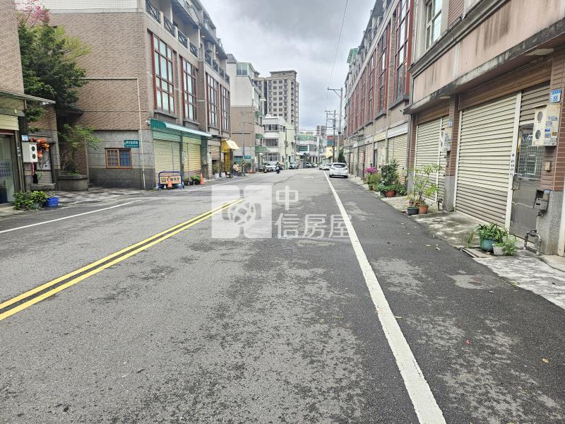 南勢國小10米路店住房屋室內格局與周邊環境