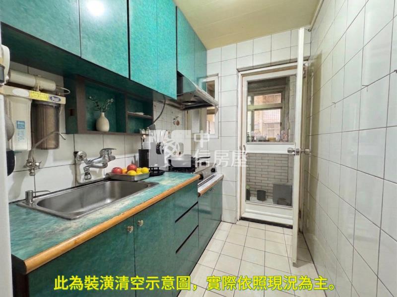 大慶中區三樓溫馨美三房房屋室內格局與周邊環境