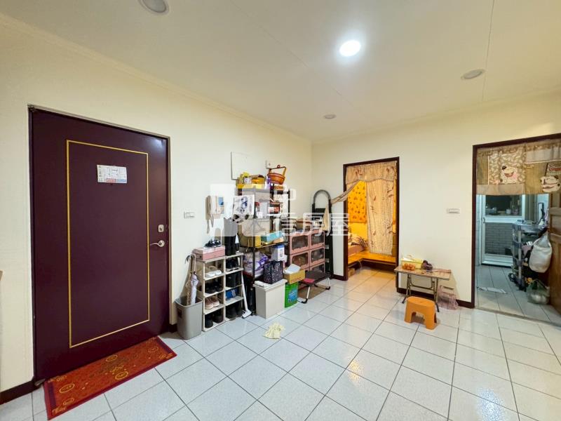 大慶中區三樓溫馨美三房房屋室內格局與周邊環境