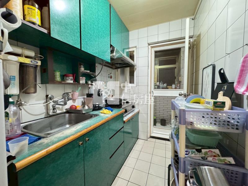 大慶中區三樓溫馨美三房房屋室內格局與周邊環境